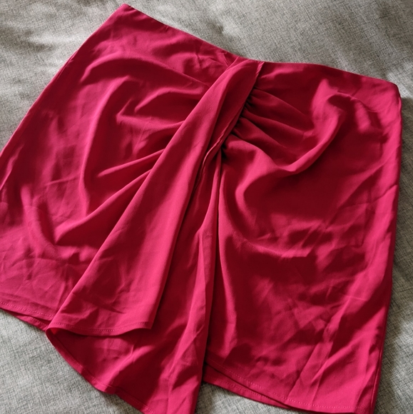 NWT Nasty Gal Hot Pink Mini Skirt, size 14 - Picture 2 of 4